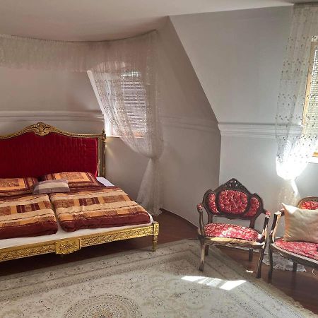 Kastely Villa Keszthely Bagian luar foto