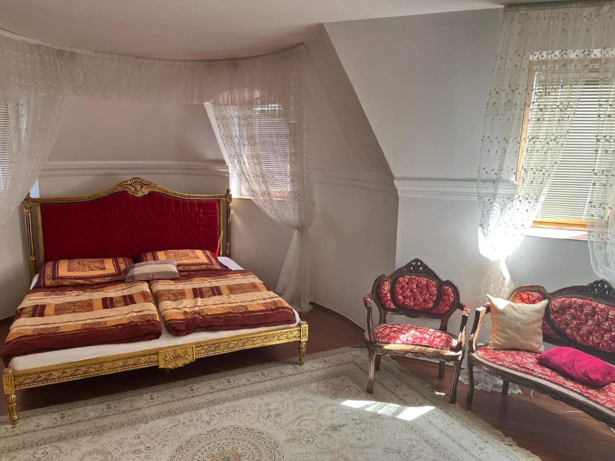 Kastely Villa Keszthely Bagian luar foto